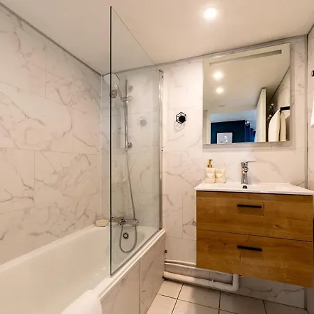 Calliopée By Kleidos - Magnifique Duplex, Gros Horloge *