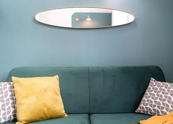 Calliopee By Kleidos - Magnifique Duplex, Gros Horloge *