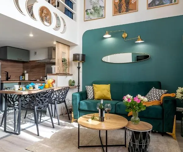 Calliopee By Kleidos - Magnifique Duplex, Gros Horloge Appartement *